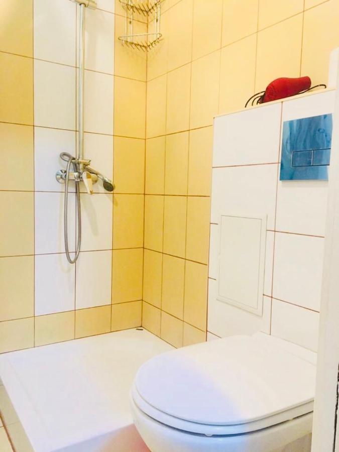 Крехівська 5,Апартаменти В Центрі, Дві Спальні Лвив Екстериор снимка